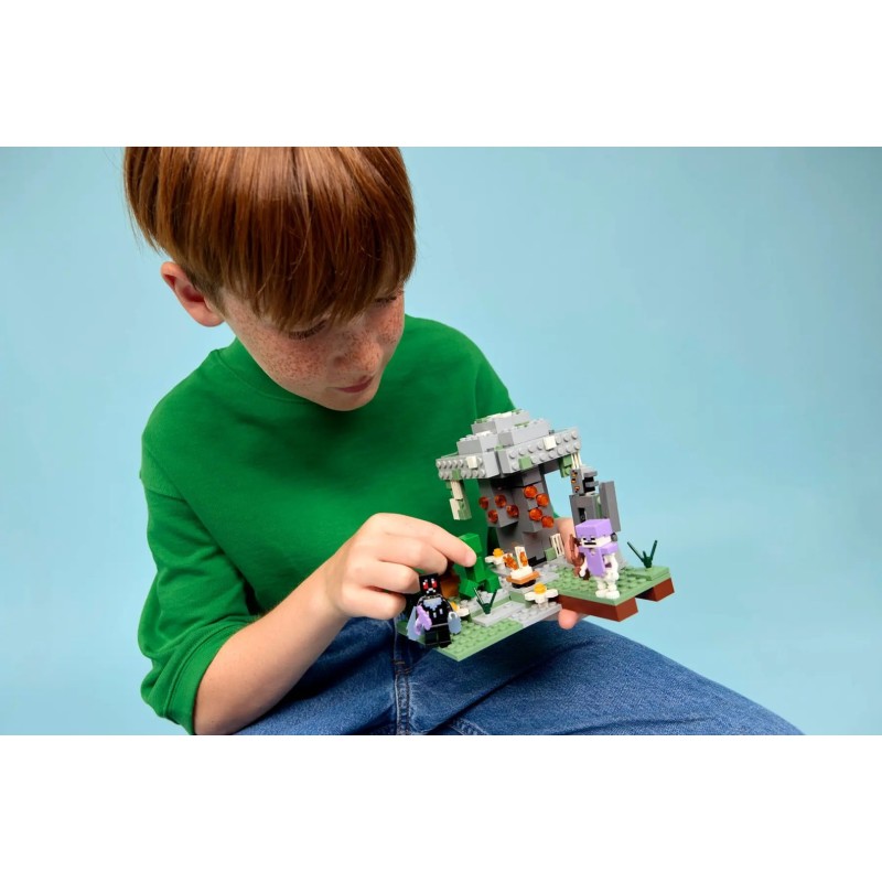 LEGO MINECRAFT 21586 The Pale Garden