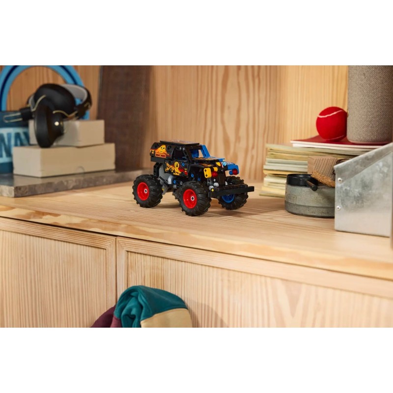 LEGO TECHNIC 42219 Monster Jam Grave Digger Fire and Ice