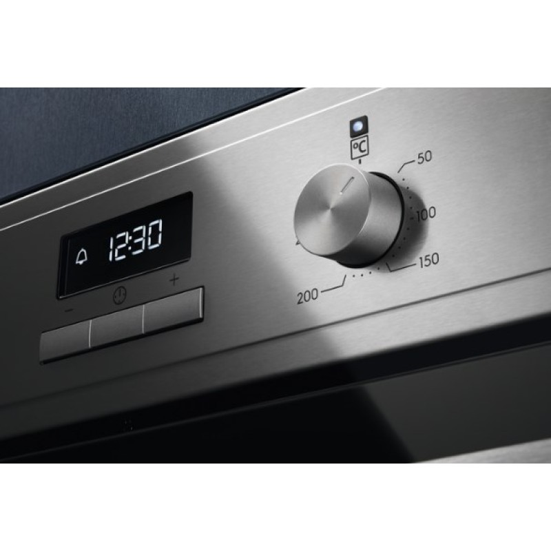 Electrolux EOF3H50BX 65 L A Stainless steel Electrolux EOF3H50BX 65 L A Stainless steel