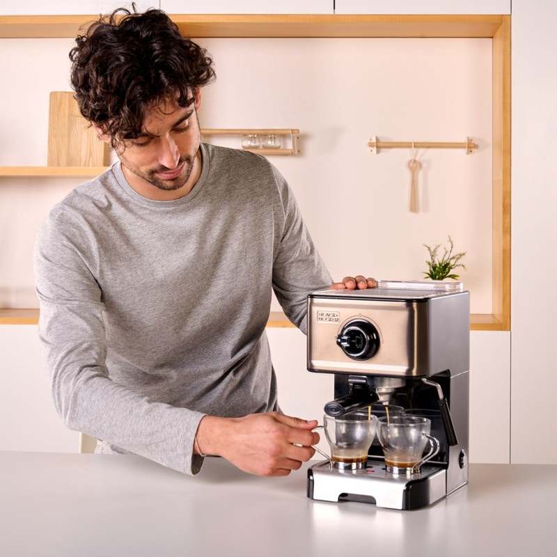 Espresso coffee maker Black+Decker BXCO1200E (1200W) Espresso coffee maker Black+Decker BXCO1200E (1200W)