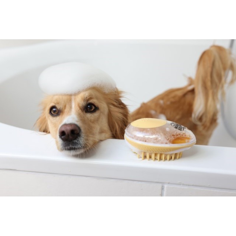 KERBL MagicBrush Bath Brush for Dogs and Cats with 100 ml Container - 11.5x7.5 cm KERBL MagicBrush Bath Brush for Dogs and Cats with 100 ml Container - 11.5x7.5 cm