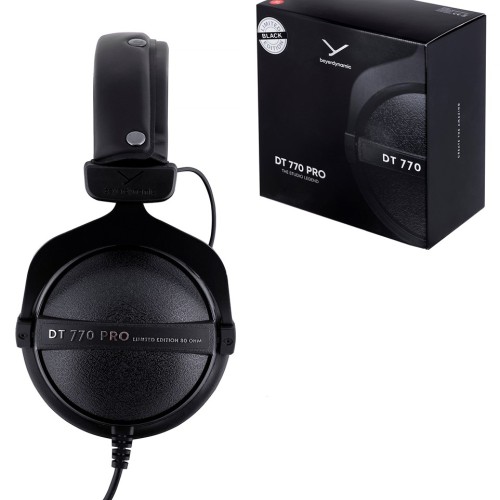 Beyerdynamic DT 770 Pro Black Limited Edition - closed studio headphones Beyerdynamic DT 770 Pro Black Limited Edition - closed studio headphones