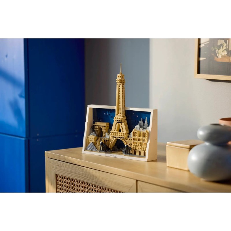 LEGO ARCHITECTURE 21064 Paris – City of Love