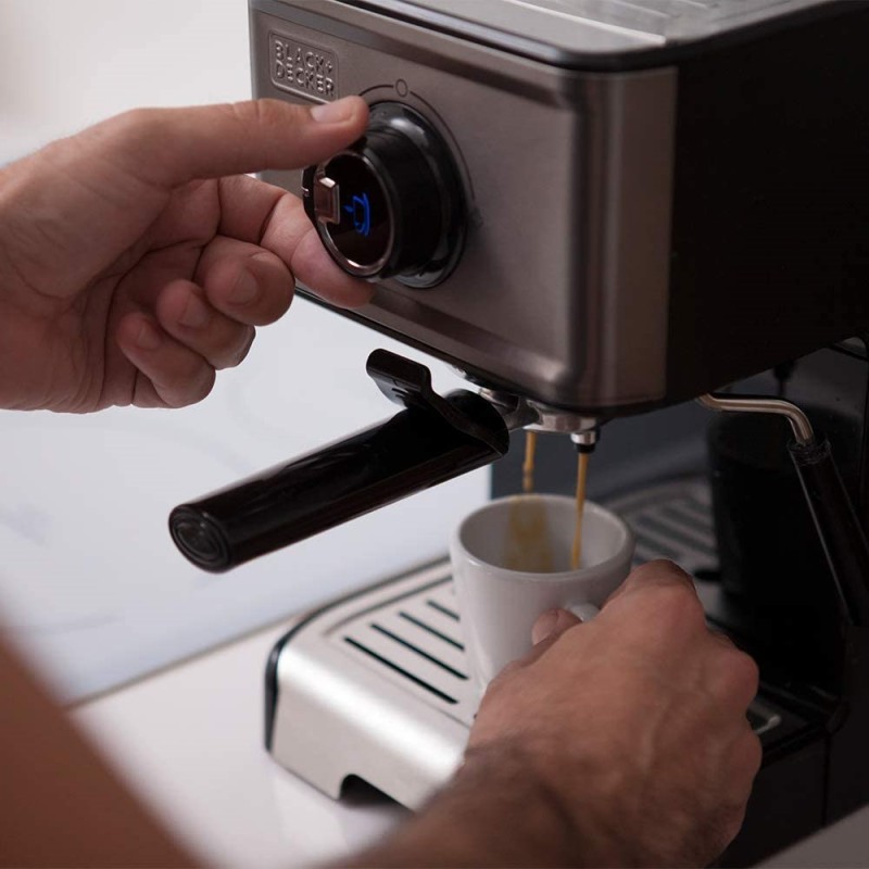 Espresso coffee maker Black+Decker BXCO1200E (1200W) Espresso coffee maker Black+Decker BXCO1200E (1200W)