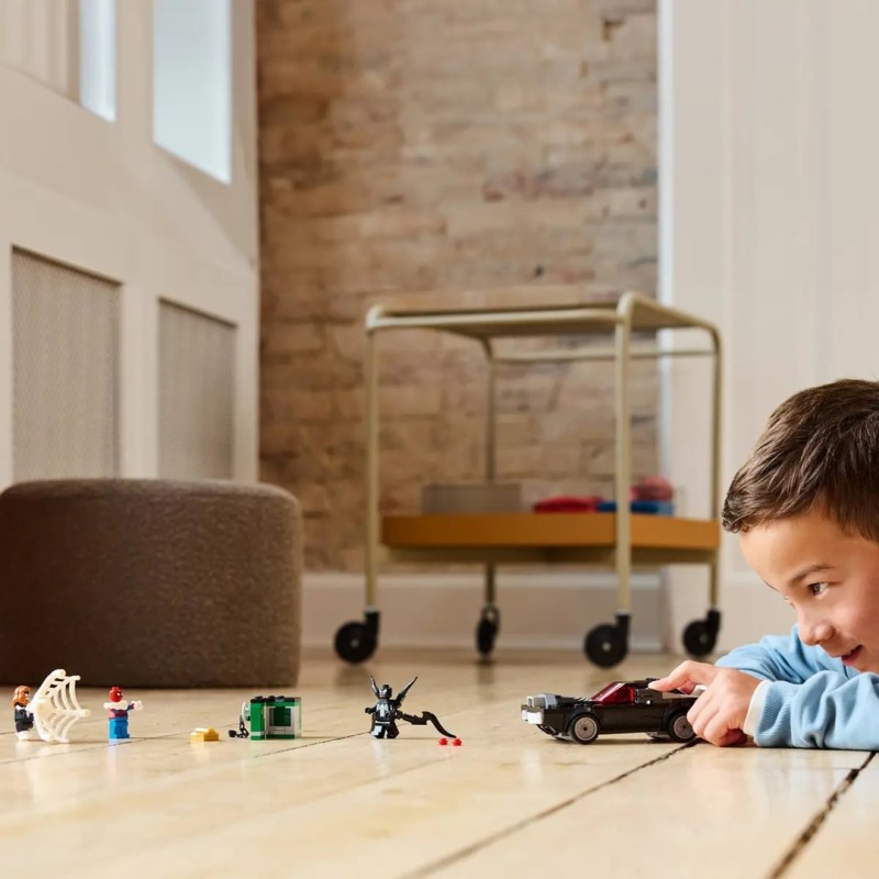 LEGO MARVEL 76309 Spider-Man vs. Venom Muscle Car LEGO MARVEL 76309 Spider-Man vs. Venom Muscle Car