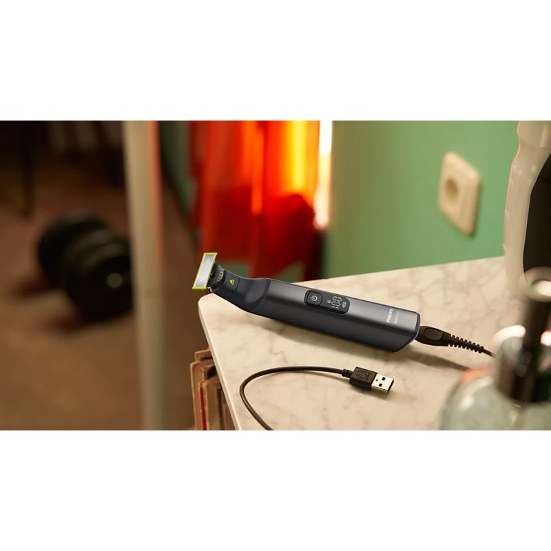 Philips OneBlade Pro 360 QP6652/61 Face and Body Philips OneBlade Pro 360 QP6652/61 Face and Body