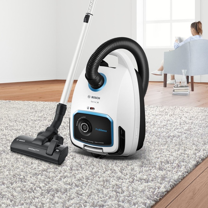 Bosch Serie 6 BGB6SIL1 vacuum 4 L Cylinder vacuum Dry 700 W Dust bag Bosch Serie 6 BGB6SIL1 vacuum 4 L Cylinder vacuum Dry 700 W Dust bag