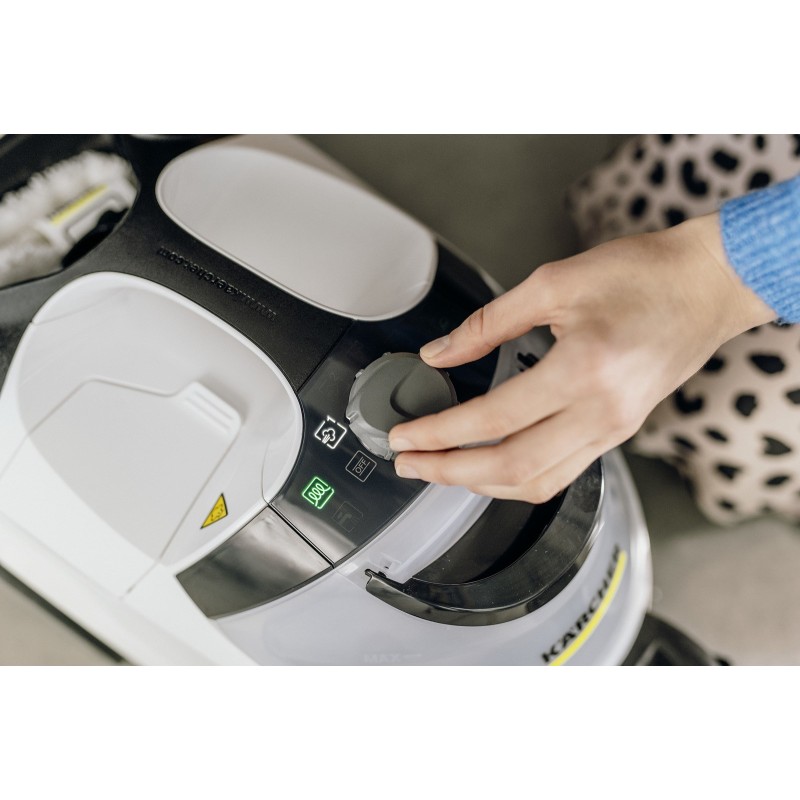 Kärcher SC 5 EasyFix IRON PLUG Cylinder steam cleaner 1.5 L 2250 W Black, White Kärcher SC 5 EasyFix IRON PLUG Cylinder steam cleaner 1.5 L 2250 W Black, White
