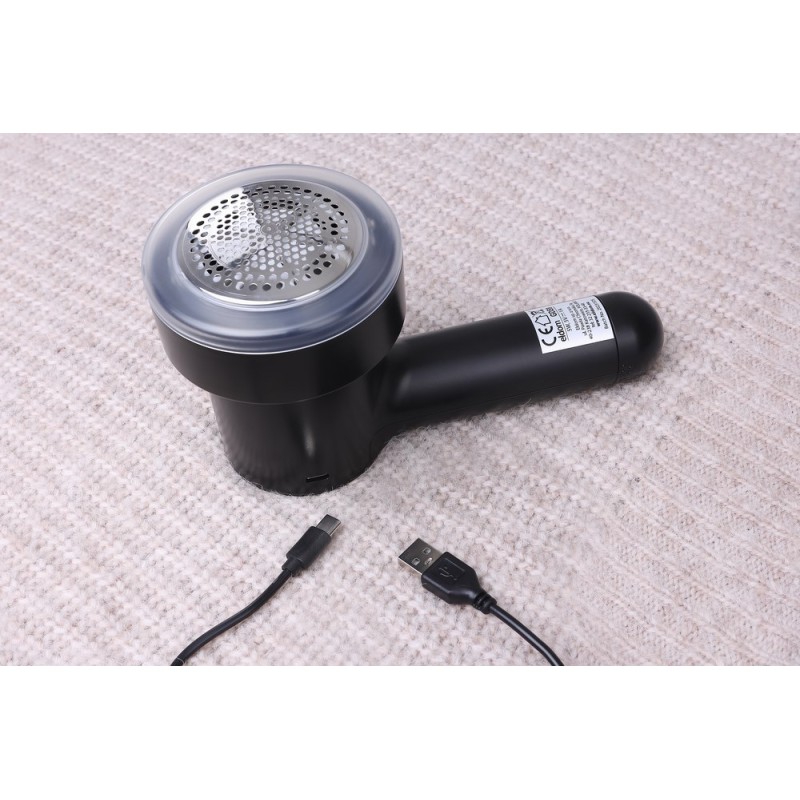 ELDOM TORI clothes shaver, rechargeable and mains powered ELDOM TORI clothes shaver, rechargeable and mains powered
