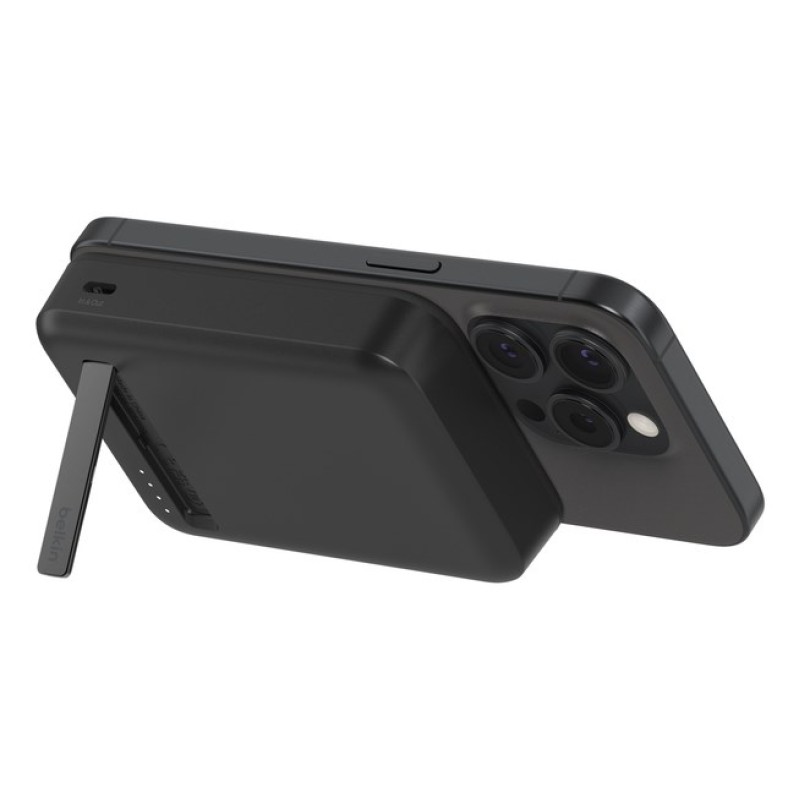 Belkin BoostCharge Pro Wireless charging Black Belkin BoostCharge Pro Wireless charging Black