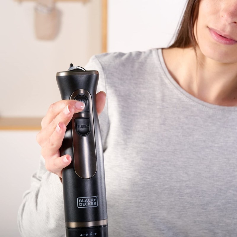 Immersion blender Black+Decker BXHB800E (800W; black) Immersion blender Black+Decker BXHB800E (800W; black)