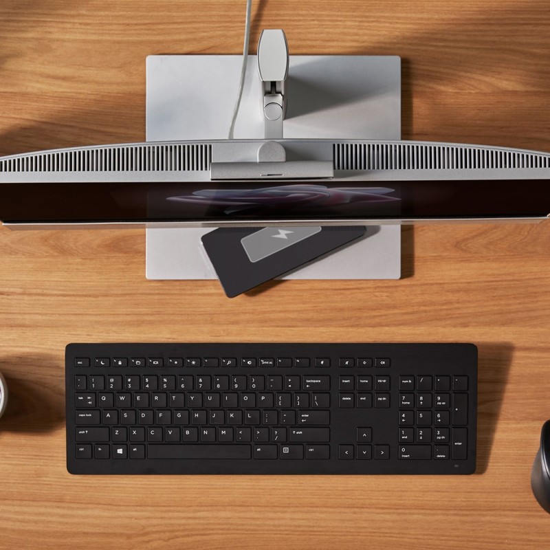 HP 840 AiO G9 i7-14700 23.8 HP 840 AiO G9 i7-14700 23.8