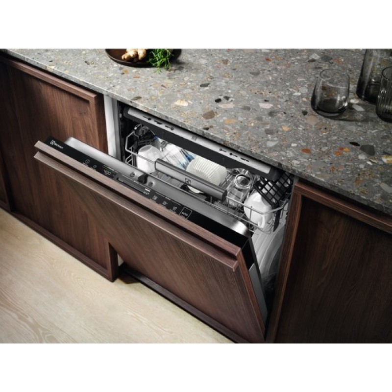 Electrolux Serie 700 EEG68600W Fully built-in 14 place settings A Electrolux Serie 700 EEG68600W Fully built-in 14 place settings A