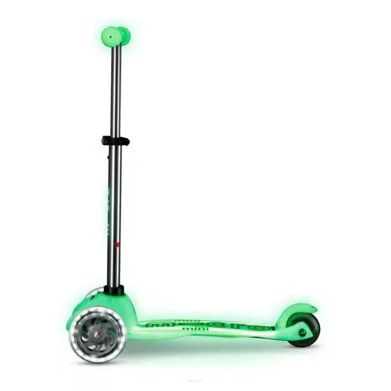 Mini Micro Deluxe Glow LED Plus Icy Lime scooter Mini Micro Deluxe Glow LED Plus Icy Lime scooter