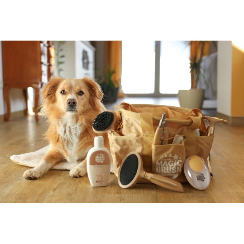 KERBL MagicBrush Bath Brush for Dogs and Cats with 100 ml Container - 11.5x7.5 cm KERBL MagicBrush Bath Brush for Dogs and Cats with 100 ml Container - 11.5x7.5 cm