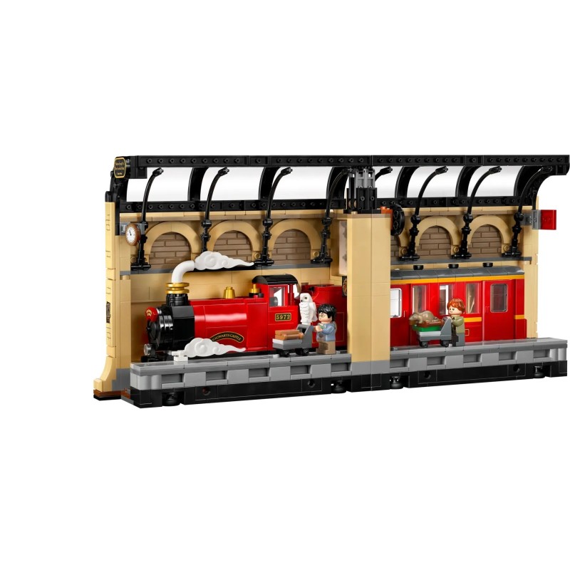 LEGO HARRY POTTER 76450 Book nook: Hogwarts Express LEGO HARRY POTTER 76450 Book nook: Hogwarts Express