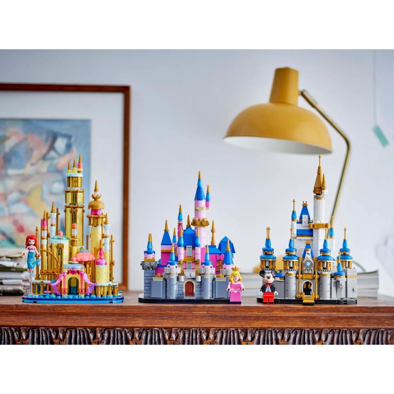 LEGO DISNEY 40720 Mini Disney Sleeping Beauty Castle LEGO DISNEY 40720 Mini Disney Sleeping Beauty Castle