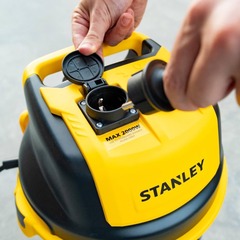 Stanley SXVC30XTDE Black, Stainless steel, Yellow 1600 W Stanley SXVC30XTDE Black, Stainless steel, Yellow 1600 W