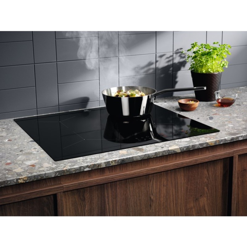 Electrolux LIL61434C Black Built-in 59 cm Zone induction hob 4 zone(s) Electrolux LIL61434C Black Built-in 59 cm Zone induction hob 4 zone(s)