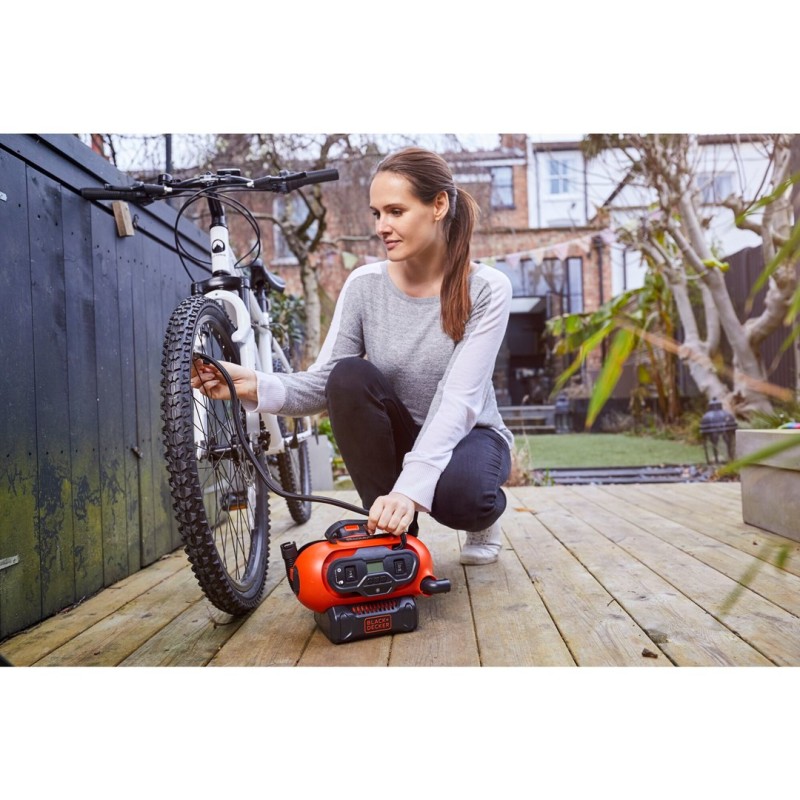 Black & Decker BDCINF18N-QS air compressor 160 l/min AC/Cigar lighter Black & Decker BDCINF18N-QS air compressor 160 l/min AC/Cigar lighter