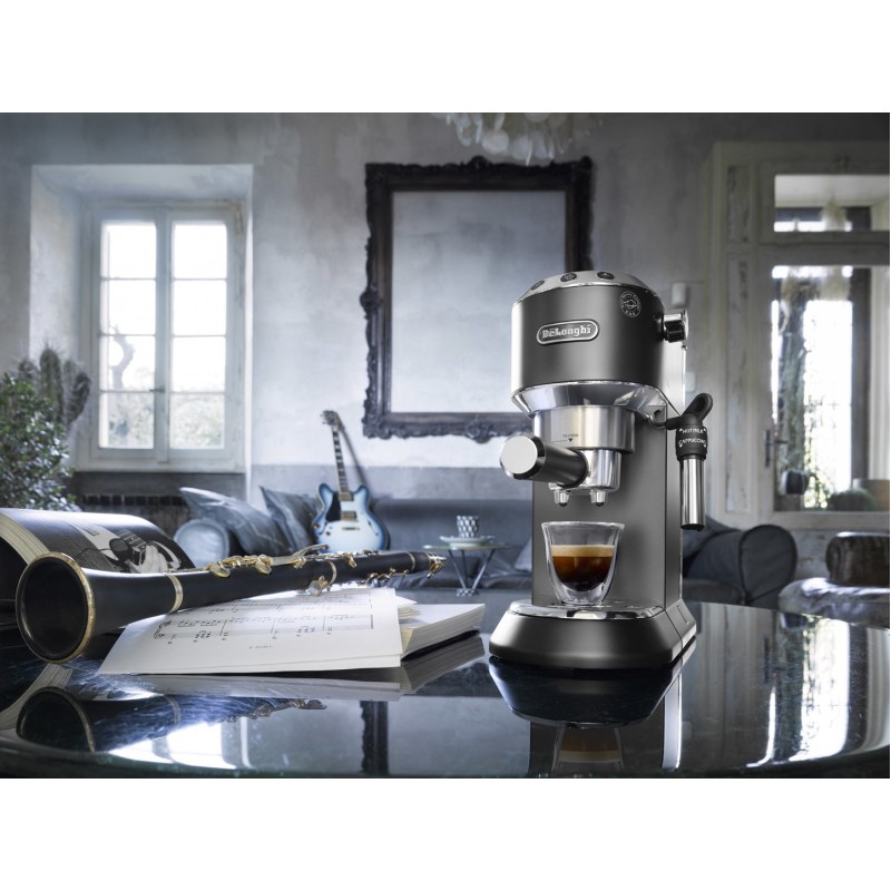 De’Longhi Dedica Style EC 685.BK Semi-auto Espresso machine 1.1 L De’Longhi Dedica Style EC 685.BK Semi-auto Espresso machine 1.1 L
