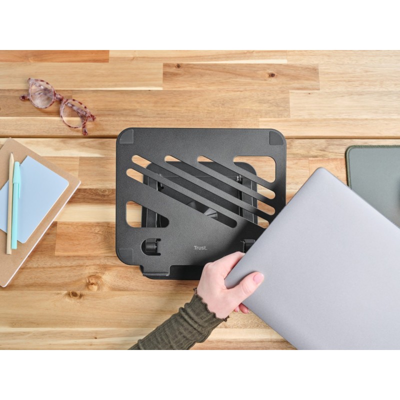 Podstawka pod laptopa Trust MACY FOLDABLE METAL Grey Podstawka pod laptopa Trust MACY FOLDABLE METAL Grey