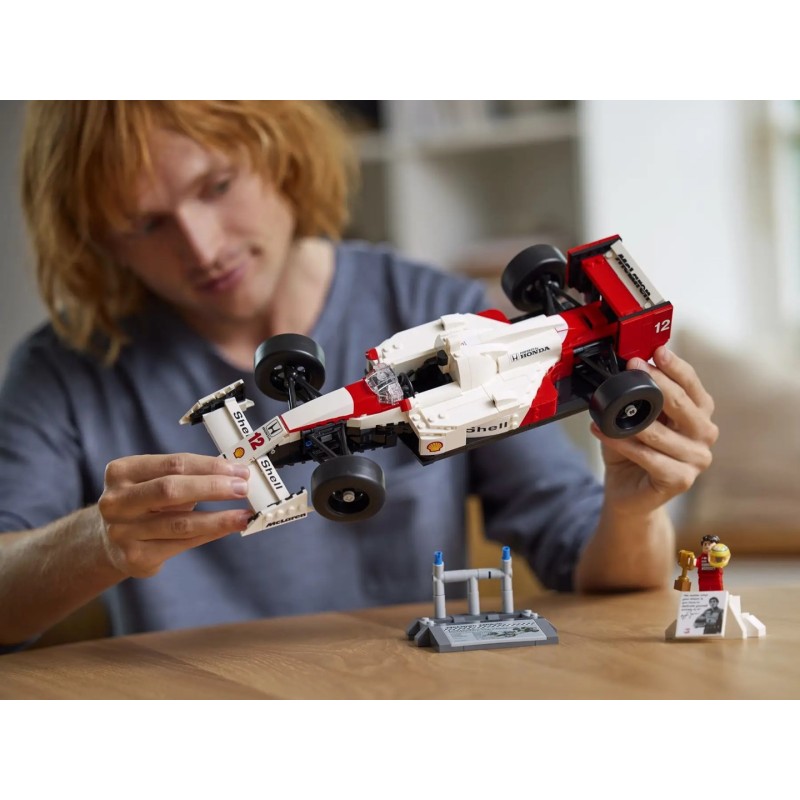 LEGO ICONS 10330 McLaren MP4/4 & Ayrton Senna LEGO ICONS 10330 McLaren MP4/4 & Ayrton Senna