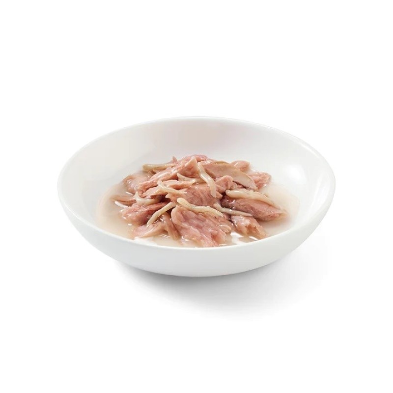 SCHESIR in cooking water Tuna with whitebait - wet cat food - 85 g SCHESIR in cooking water Tuna with whitebait - wet cat food - 85 g