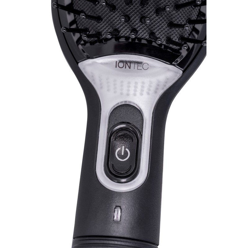 Braun Satin Hair 7 Adult Paddle hairbrush Black 1 pc(s) Braun Satin Hair 7 Adult Paddle hairbrush Black 1 pc(s)