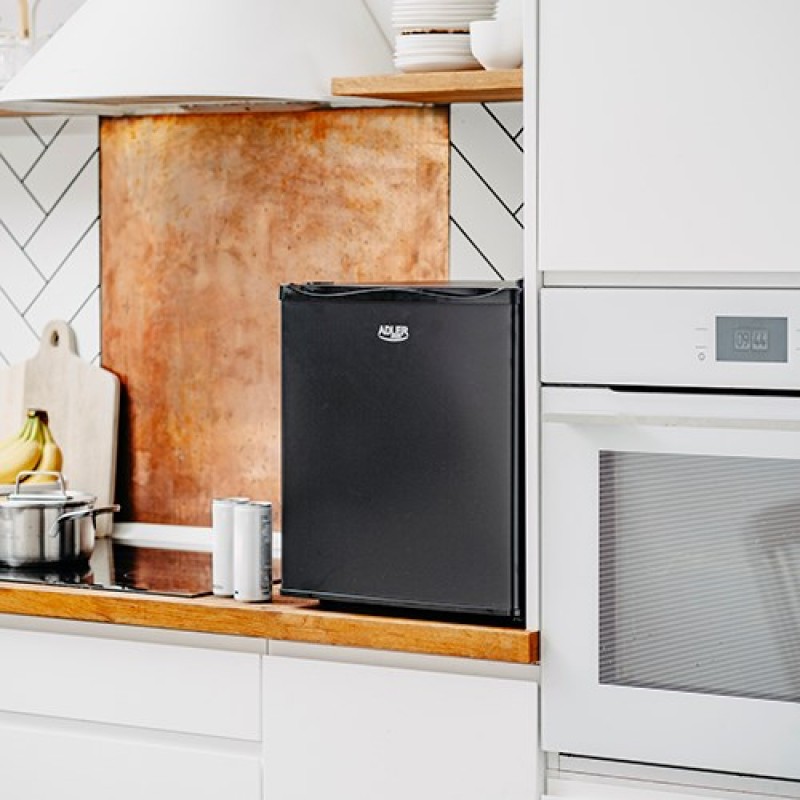 Thermoelectric cooler ADLER AD 8089 Black Thermoelectric cooler ADLER AD 8089 Black