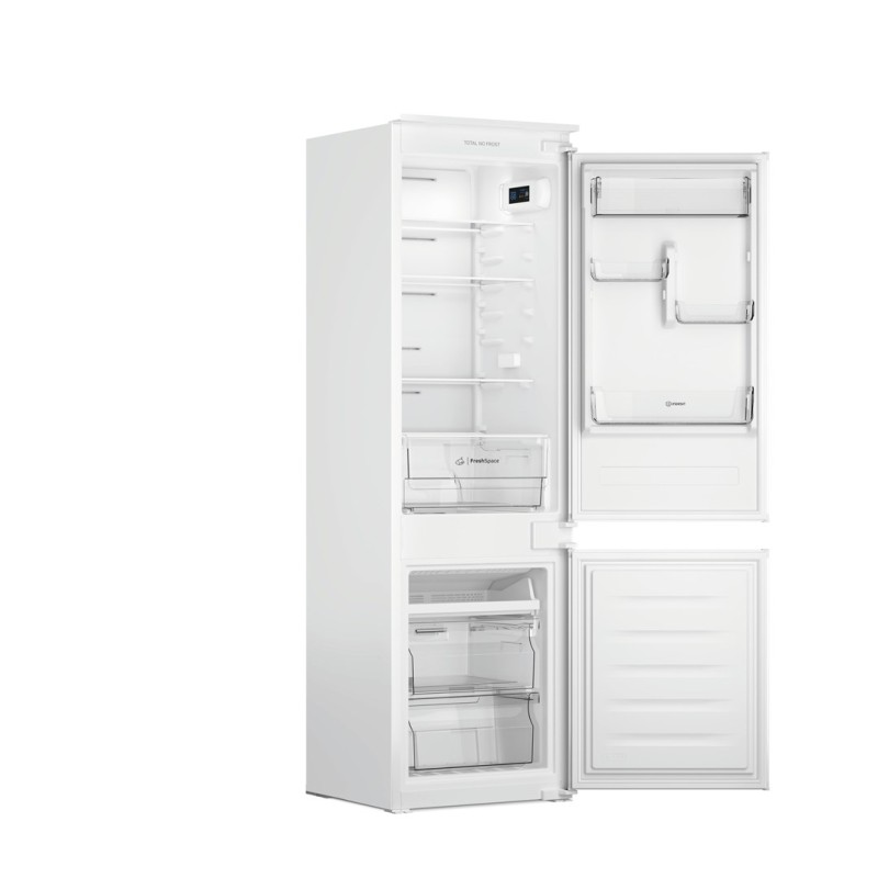 Indesit INC18 T112 white built-in fridge-freezer Indesit INC18 T112 white built-in fridge-freezer