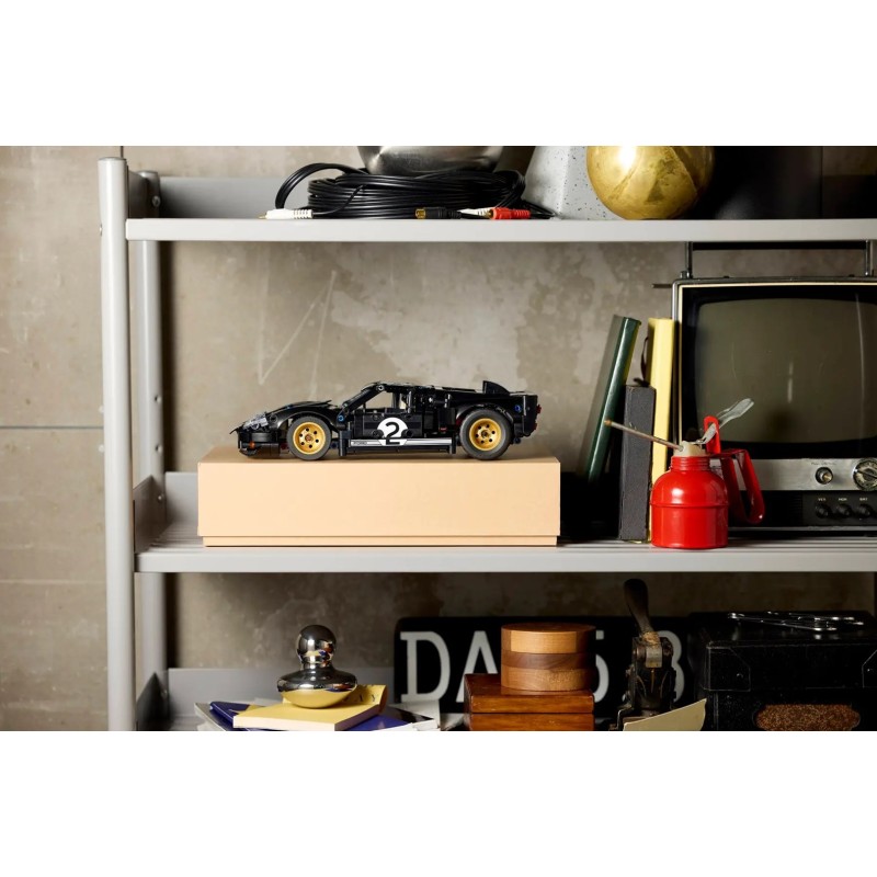 LEGO TECHNIC 42223 1966 Ford GT40 MKII Race Car