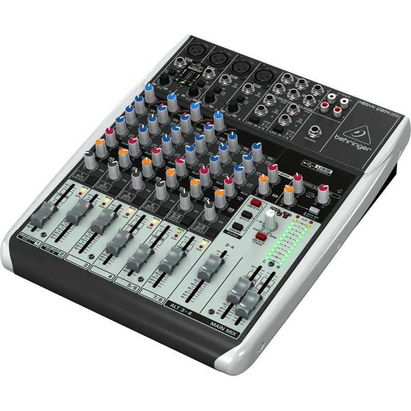 TC Helicon GO XLR-WH - USB audio mixer and interface, white TC Helicon GO XLR-WH - USB audio mixer and interface, white