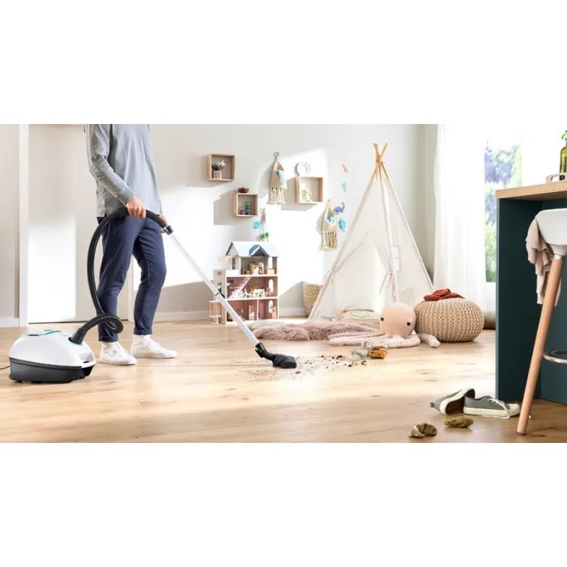 Bosch Serie 4 BGB41HYG1H 600 W white bagged vacuum cleaner Bosch Serie 4 BGB41HYG1H 600 W white bagged vacuum cleaner