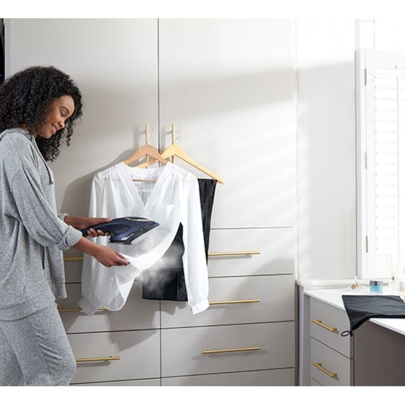 Russell Hobbs 28370-56 garment steamer Handheld garment steamer 0.15 L 1700 W Blue, Gold Russell Hobbs 28370-56 garment steamer Handheld garment steamer 0.15 L 1700 W Blue, Gold
