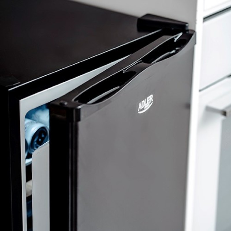 Thermoelectric cooler ADLER AD 8089 Black Thermoelectric cooler ADLER AD 8089 Black