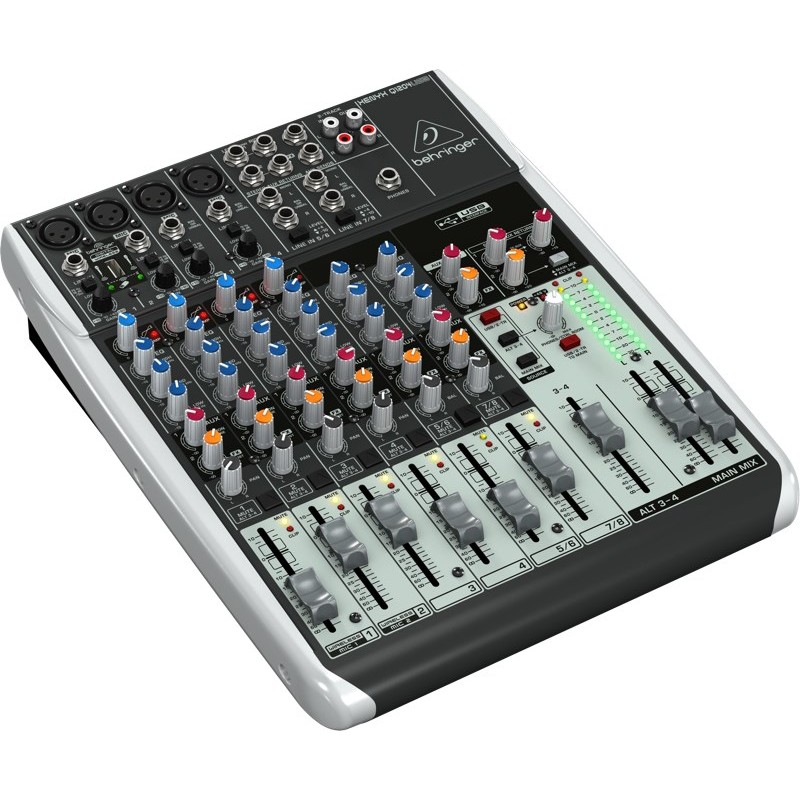 TC Helicon GO XLR-WH - USB audio mixer and interface, white TC Helicon GO XLR-WH - USB audio mixer and interface, white