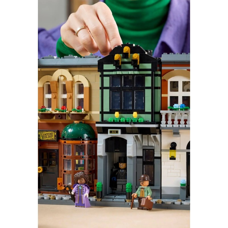 LEGO ICONS 10351 Sherlock Holmes: Book nook