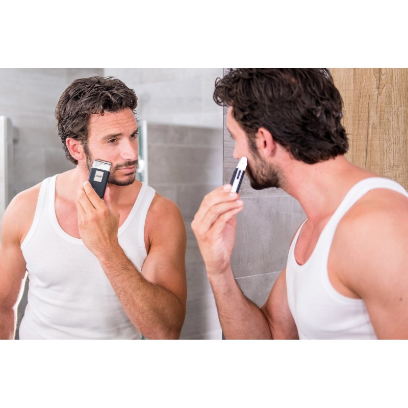 Wahl 3615-1016 men's shaver Foil shaver Trimmer Black, Silver Wahl 3615-1016 men's shaver Foil shaver Trimmer Black, Silver