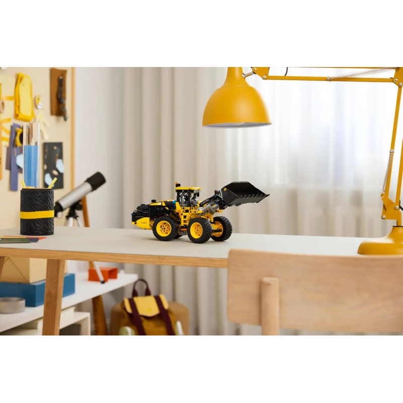 LEGO TECHNIC 42209 Volvo L120 Electric Wheel Loader LEGO TECHNIC 42209 Volvo L120 Electric Wheel Loader