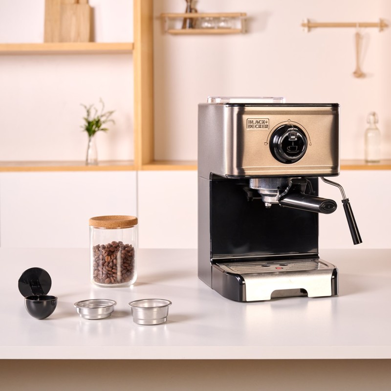Espresso coffee maker Black+Decker BXCO1200E (1200W) Espresso coffee maker Black+Decker BXCO1200E (1200W)