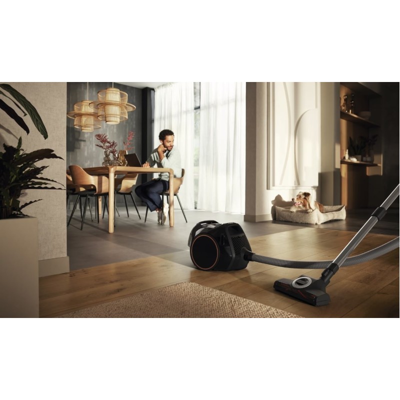 Boost CX1 Cat & Dog bagless hoover PowerLine ObsidianBlack Black Boost CX1 Cat & Dog bagless hoover PowerLine ObsidianBlack Black