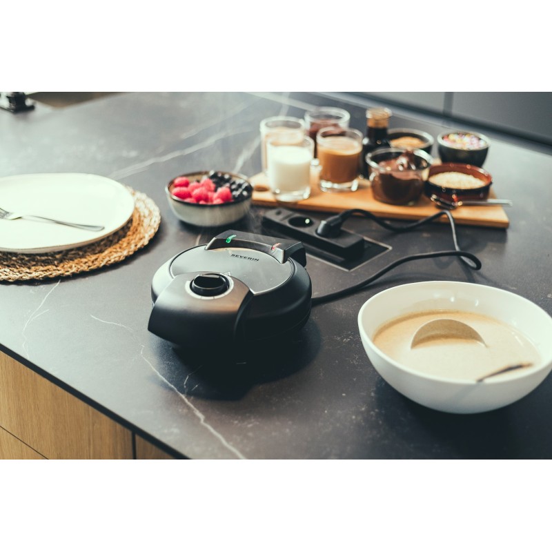 Severin WA 2103 waffle iron 4 waffle(s) 1200 W Black, Silver Severin WA 2103 waffle iron 4 waffle(s) 1200 W Black, Silver