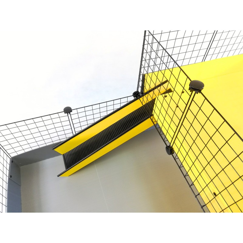 C&C modular cage one-storey 4x2 + Loft 2x1 + Black ramp C&C modular cage one-storey 4x2 + Loft 2x1 + Black ramp