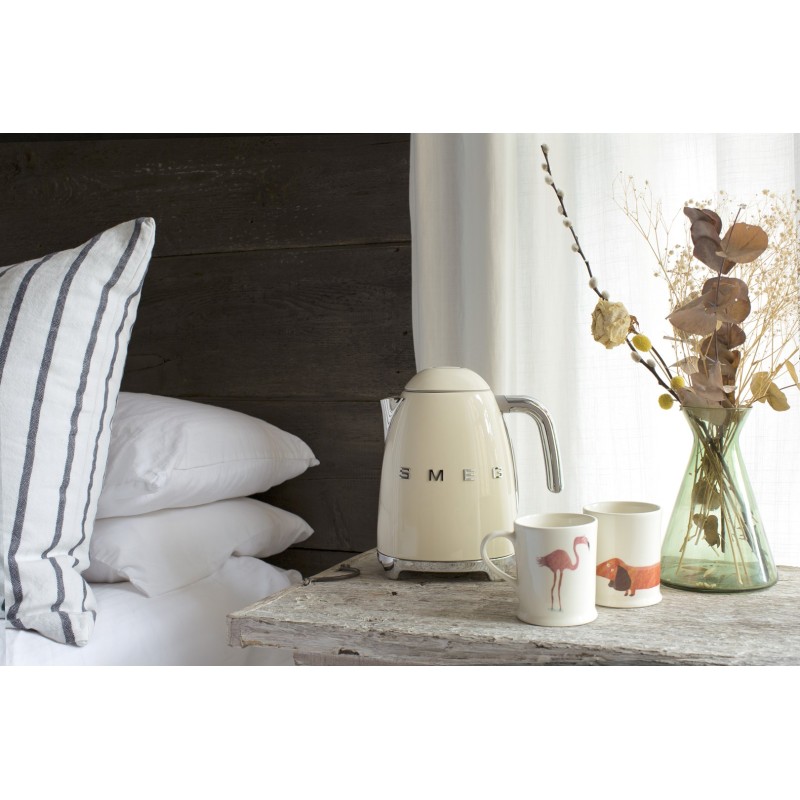 Smeg 50's Style Kettles KLF03CREU Cream Smeg 50's Style Kettles KLF03CREU Cream