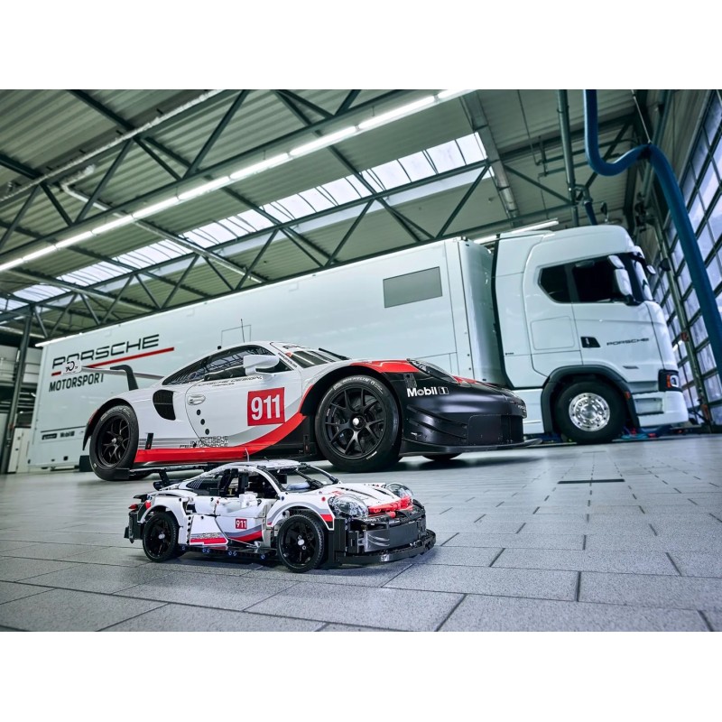 LEGO TECHNIC 42130 BMW M 1000 RR LEGO TECHNIC 42130 BMW M 1000 RR