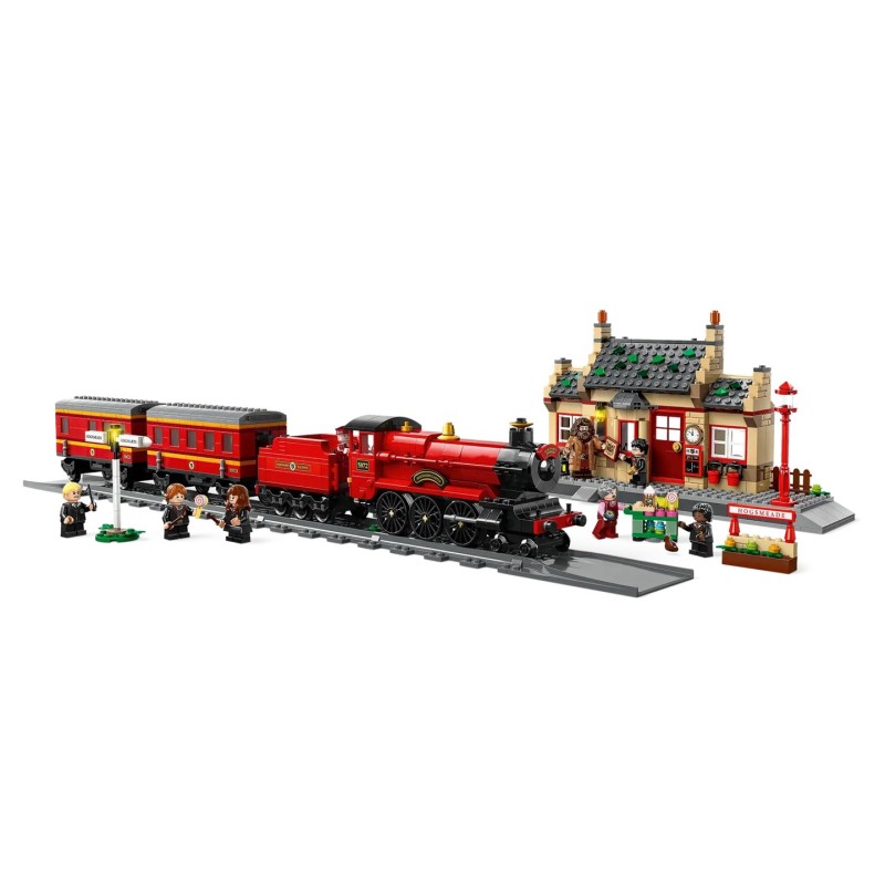 LEGO HARRY POTTER 76423 Hogwarts Express and Hogsmeade Station LEGO HARRY POTTER 76423 Hogwarts Express and Hogsmeade Station