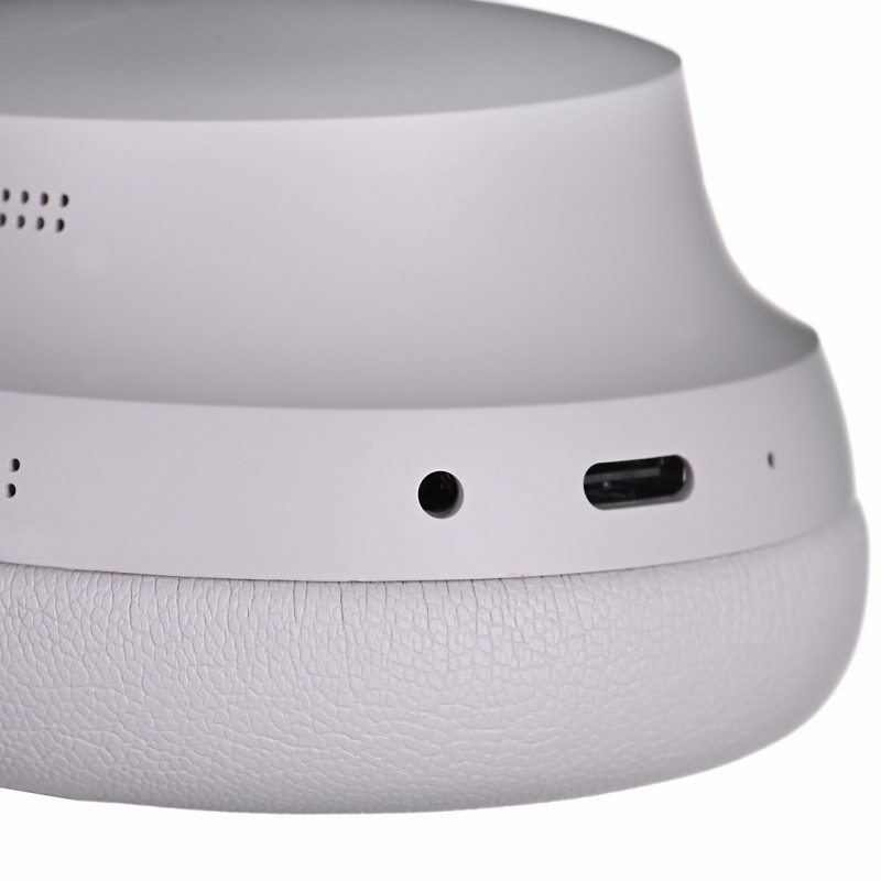 Bose QuietComfort Ultra Headset Wired & Wireless Head-band Music/Everyday Bluetooth White Bose QuietComfort Ultra Headset Wired & Wireless Head-band Music/Everyday Bluetooth White