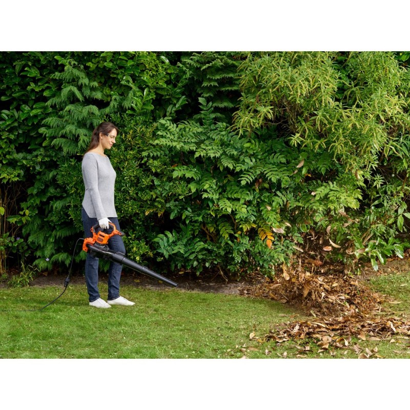 Black & Decker BEBLV300-QS leaf blower 315 km/h Black & Decker BEBLV300-QS leaf blower 315 km/h