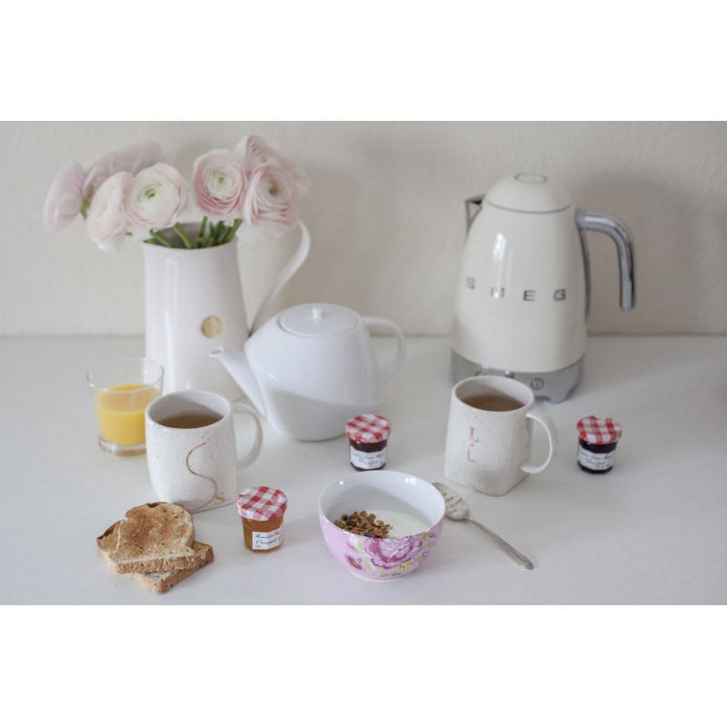Smeg 50's Style Kettles KLF04CREU Cream Smeg 50's Style Kettles KLF04CREU Cream